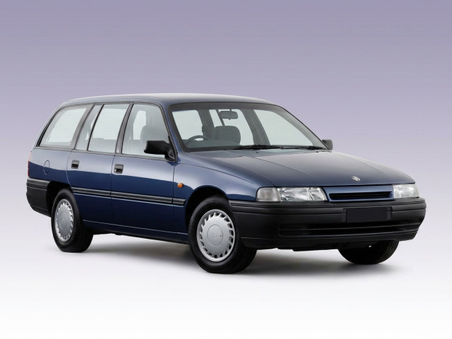 Holden Commodore II