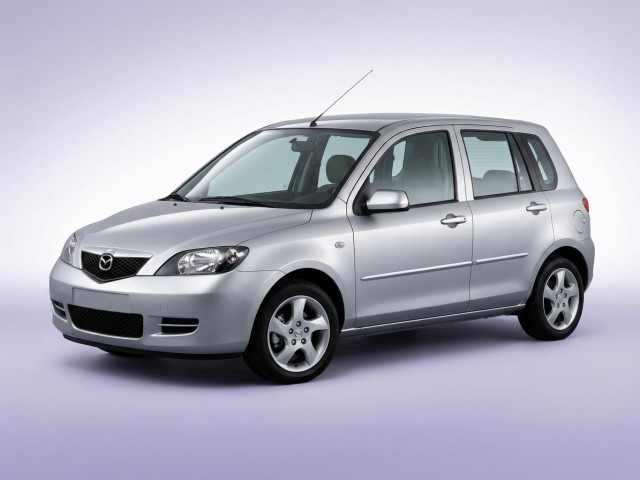 Mazda 2 I (DY)