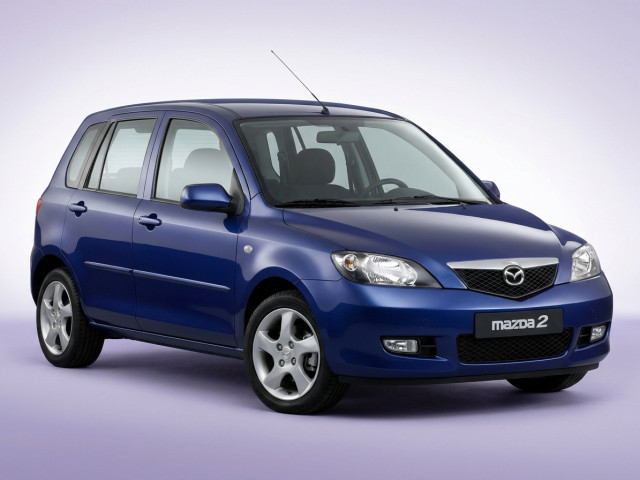 Mazda 2 I (DY) Рестайлинг