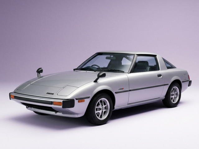 Mazda RX-7 I (SA)