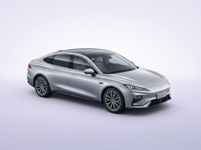 Rising Auto F7 2023 - н.в.
