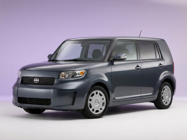Scion xB II
