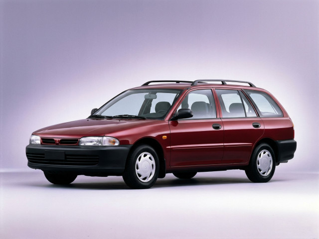 Mitsubishi Lancer VI