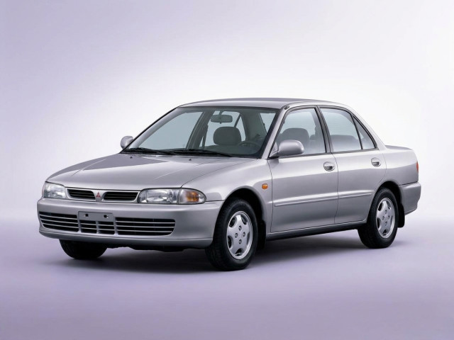 Mitsubishi Lancer VII