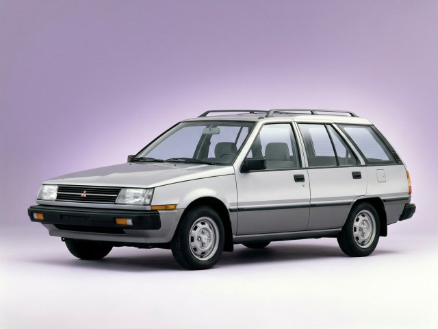 Mitsubishi Lancer IV