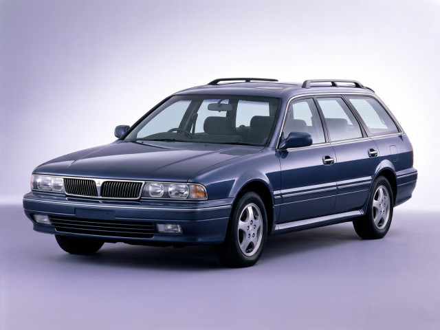 Mitsubishi Diamante I