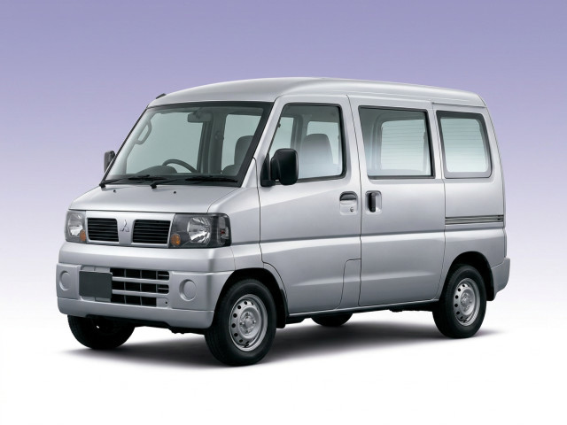 Mitsubishi Minicab VI
