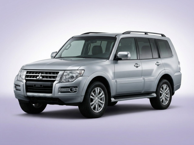 Mitsubishi Pajero IV Рестайлинг 2