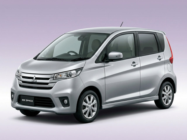 Mitsubishi eK Space I Рестайлинг