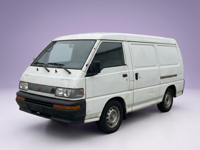 Mitsubishi L300 II