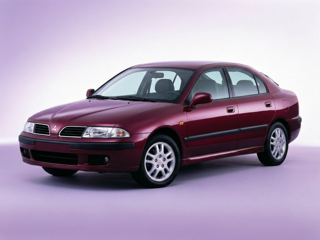 Mitsubishi Carisma I Рестайлинг