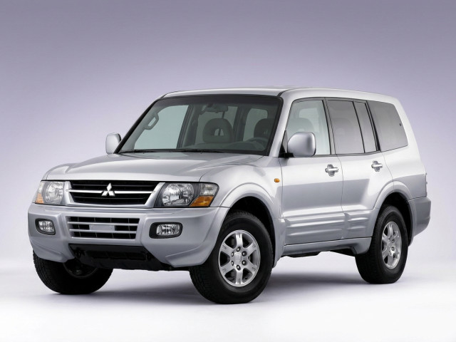 Mitsubishi Montero III