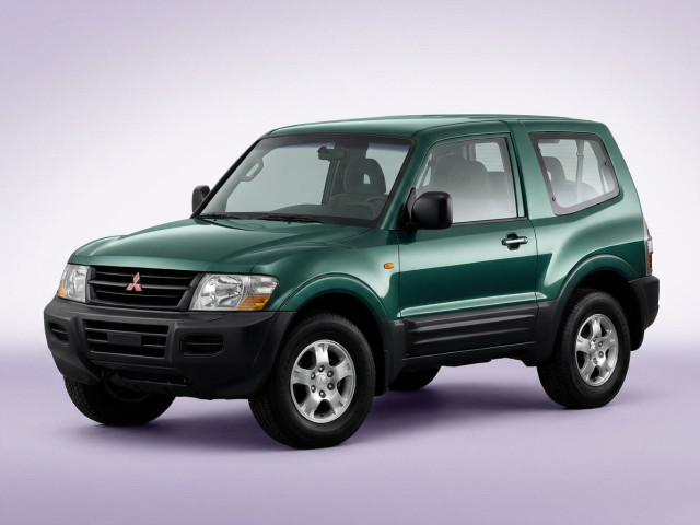 Mitsubishi Montero III