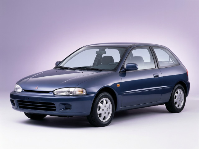 Mitsubishi Mirage IV