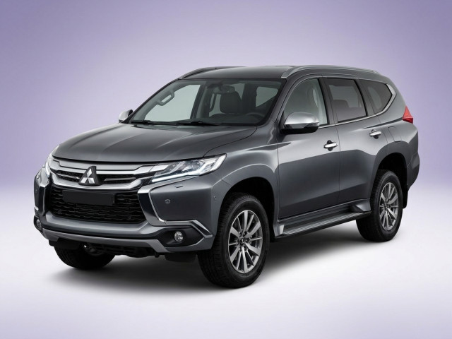 Mitsubishi Montero Sport III