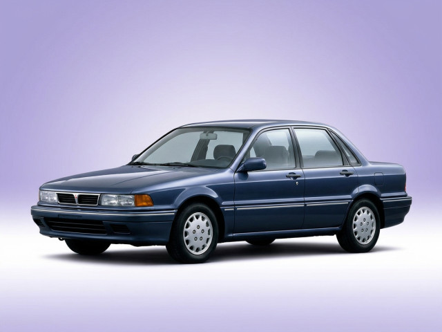 Mitsubishi Eterna VII