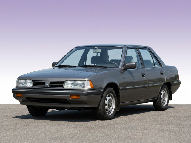 Mitsubishi Eterna V