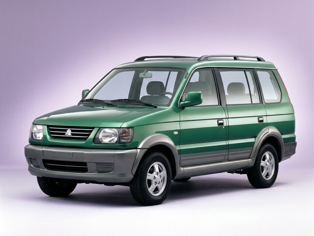 Mitsubishi Freeca I