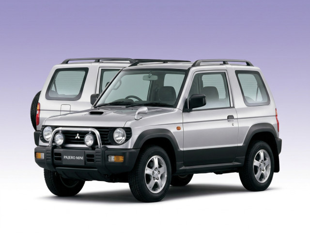Mitsubishi Pajero Mini II