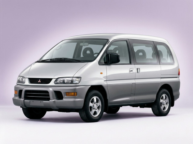 Mitsubishi Space Gear I Рестайлинг