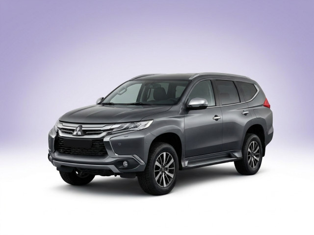 Mitsubishi Pajero Sport III
