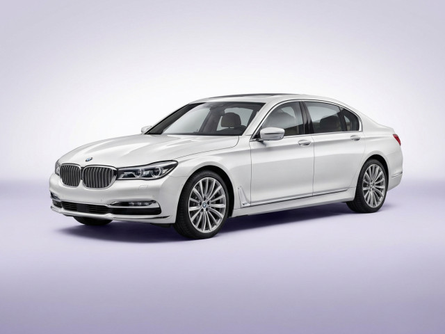 BMW 7 серии VI (G11/G12)