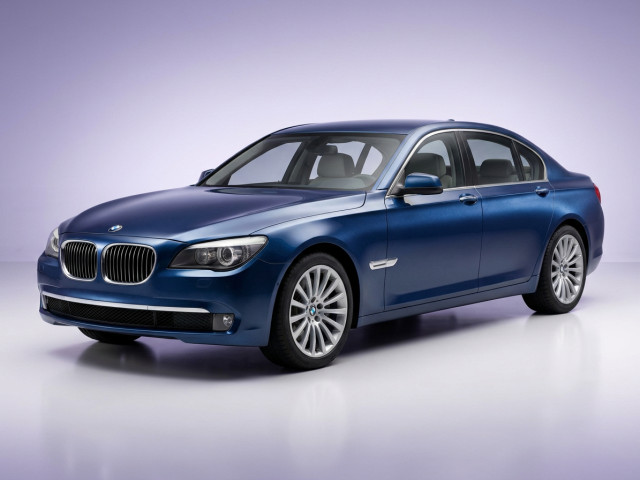 BMW 7 серии V (F01/F02/F04)