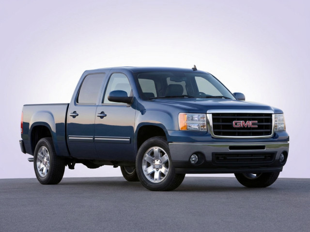 GMC Sierra II (GMT900)