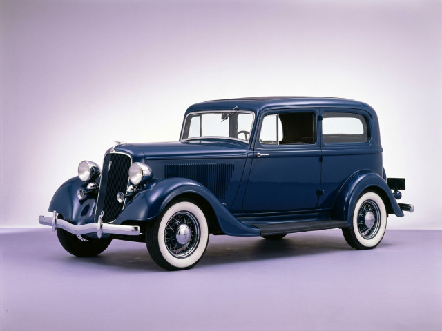 Plymouth De Luxe I