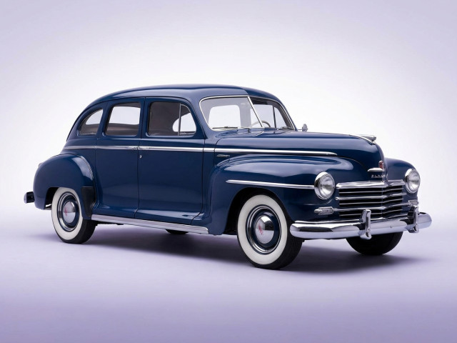 Plymouth De Luxe II