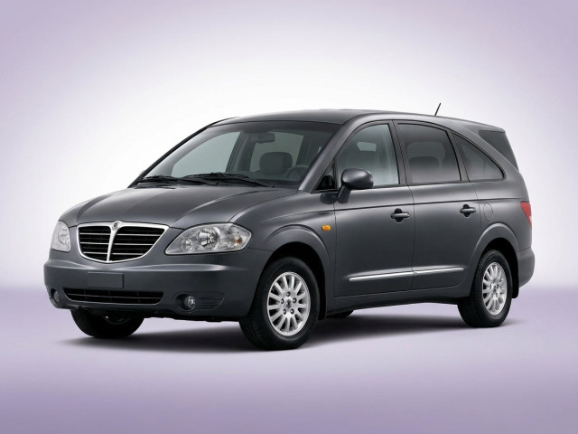 SsangYong Rodius I