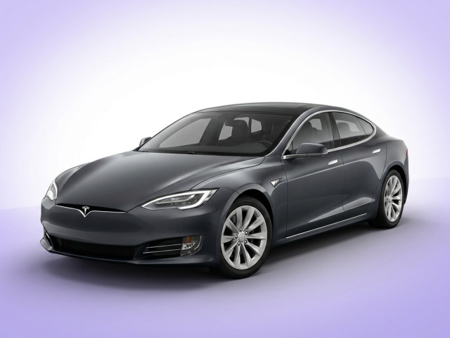 Tesla Model S I Рестайлинг