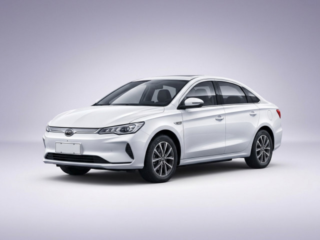 BYD E3 2019 - 2023