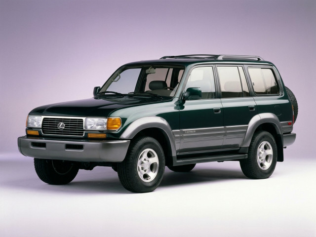 Lexus LX I
