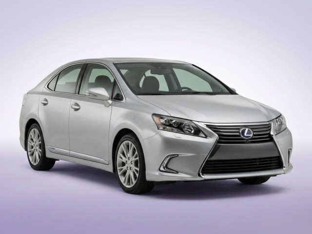 Lexus HS I Рестайлинг