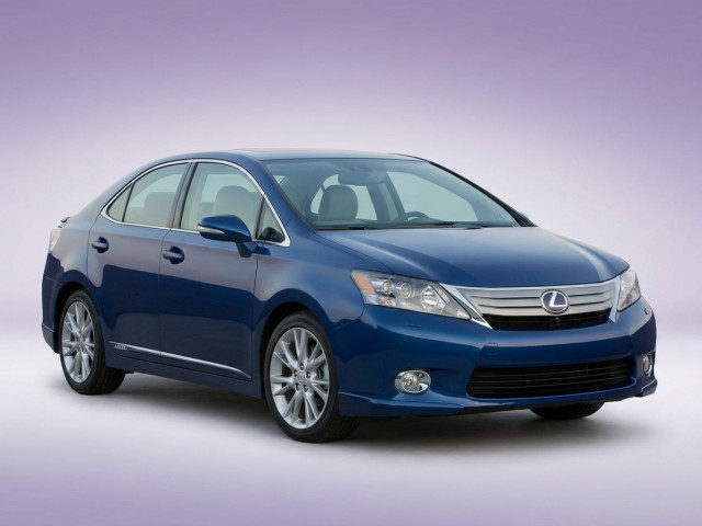 Lexus HS I