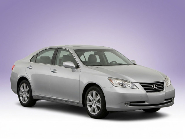 Lexus ES V