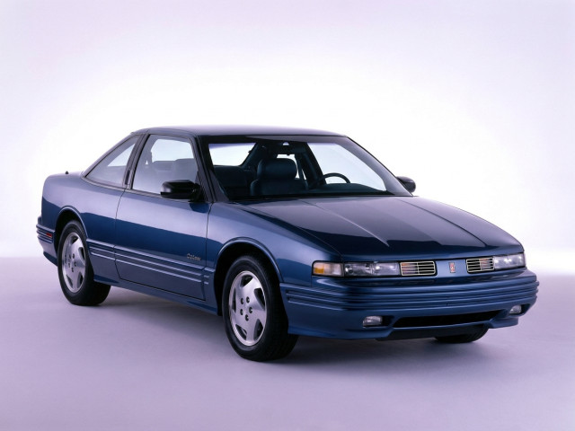 Oldsmobile Cutlass Supreme 1988 - 1997