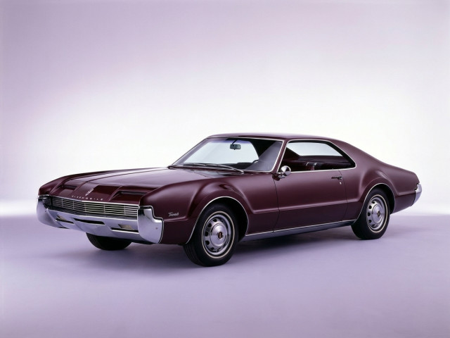 Oldsmobile Toronado I