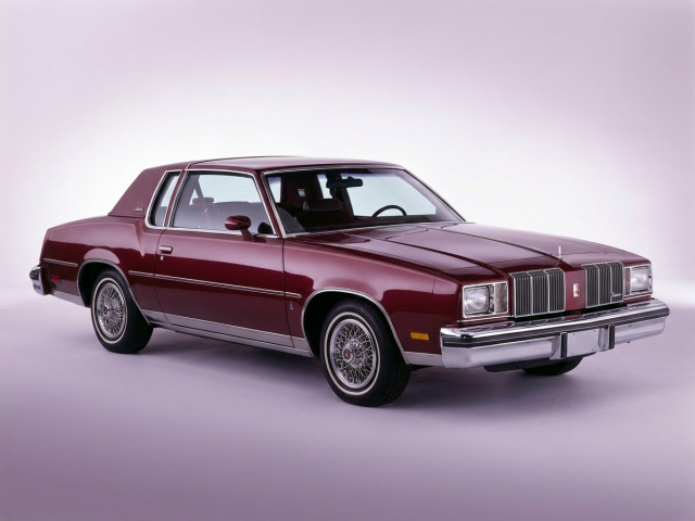 Oldsmobile Cutlass V