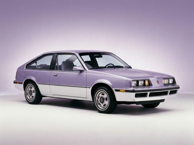 Oldsmobile Firenza I
