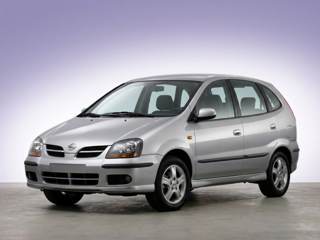 Nissan Almera Tino I Рестайлинг