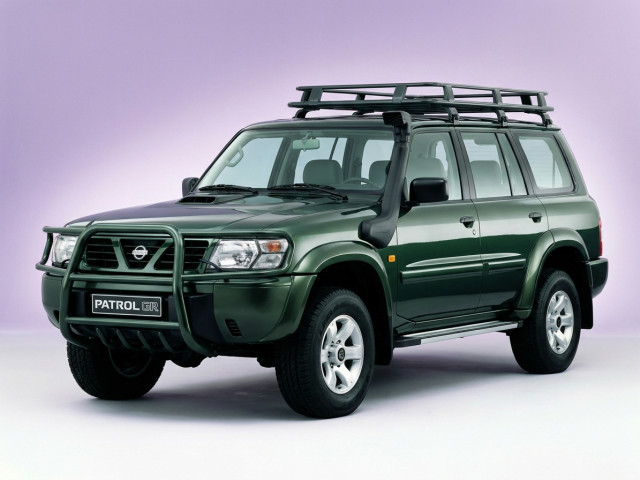 Nissan Patrol V (Y61)