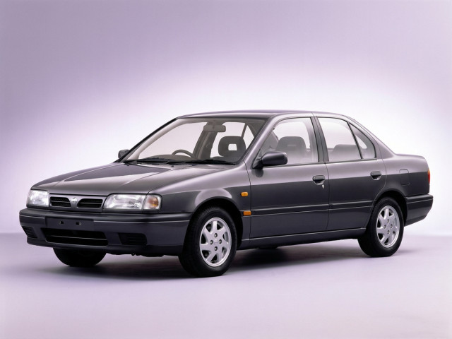 Nissan Primera I (P10)