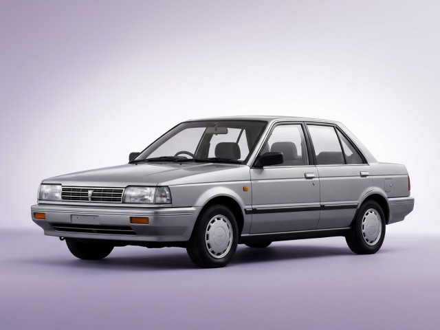 Nissan Liberta Villa II (N13)