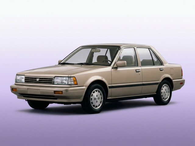 Nissan Stanza II (T12)