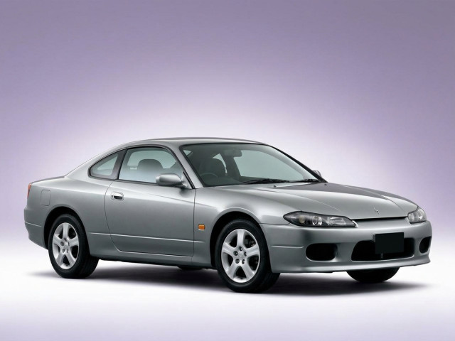 Nissan Silvia VII (S15)