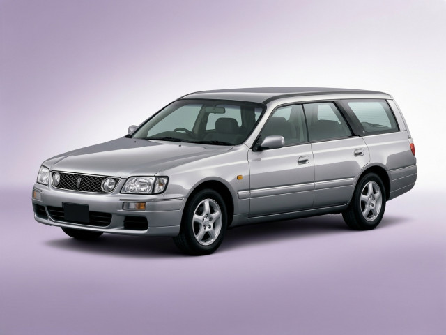 Nissan Stagea I