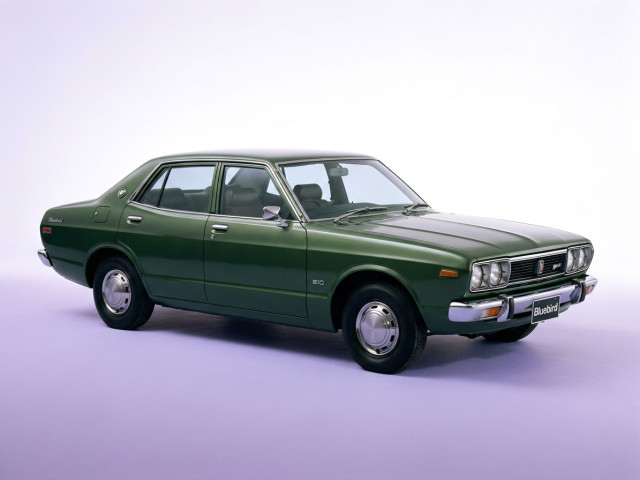 Nissan Bluebird V (810)
