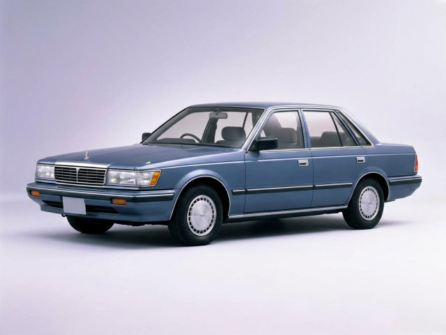 Nissan Laurel V (C32)